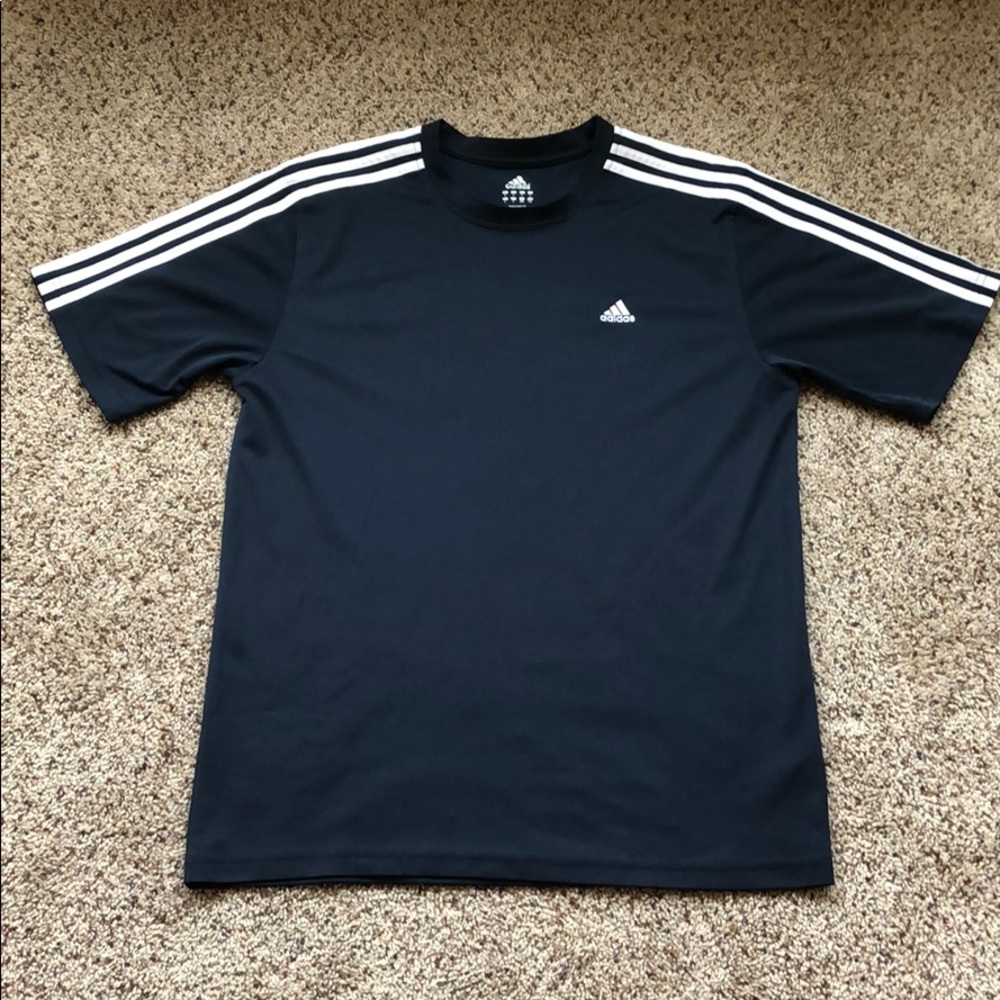 Adidas t-shirt